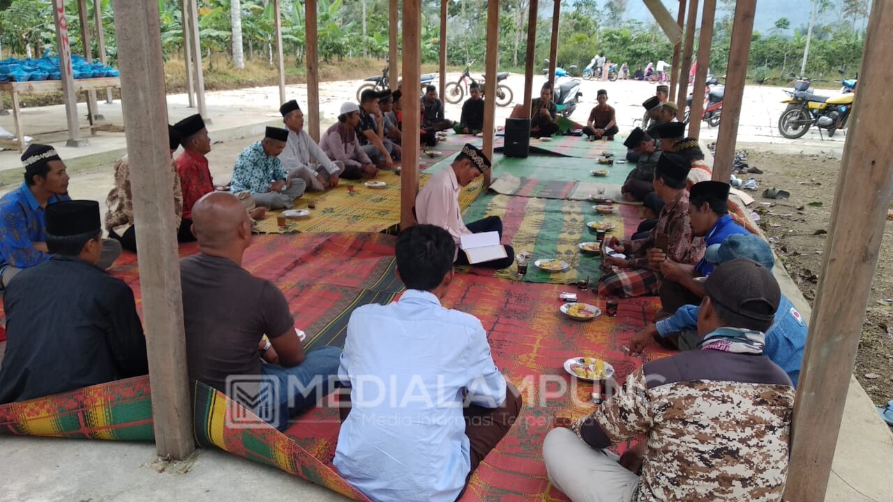 Jelang Dioperasikan, Pasar Desa Pekon Muarajaya I Gelar Doa Hajat