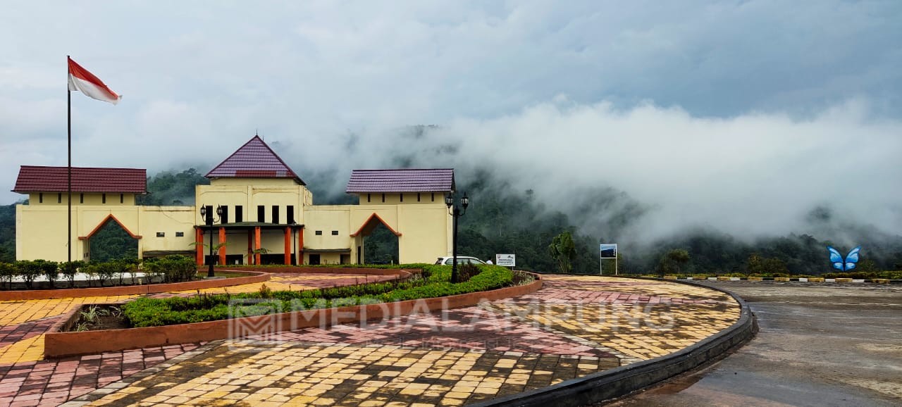 Minggu, Kebun Raya Liwa Resmi Kembali Dibuka