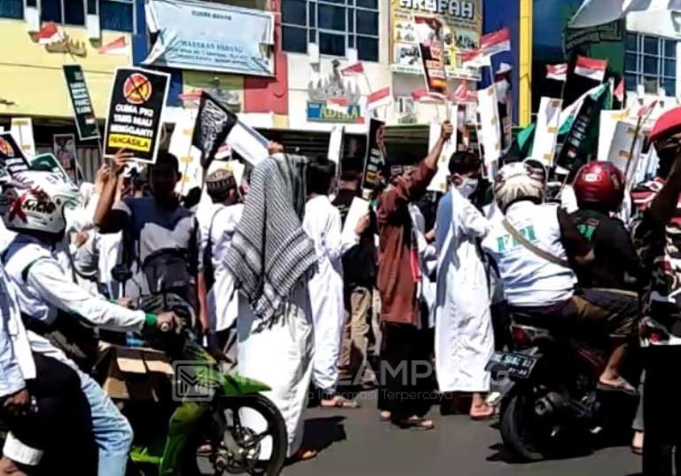 Ratusan Umat Muslim Lampung Unjuk Rasa Tolak RUU HIP