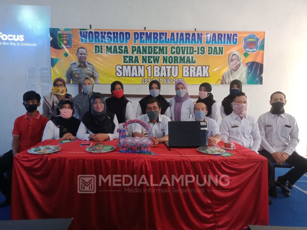 SMAN 1 Batubrak Gelar Workshop Pembelajaran Daring di Masa Pandemi Covid-19