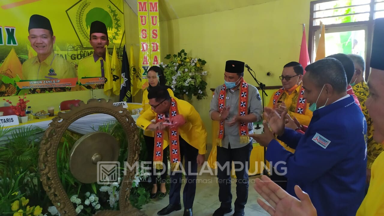 Ismun Zani Kembali Nahkodai Golkar Lambar Periode 2020-2025