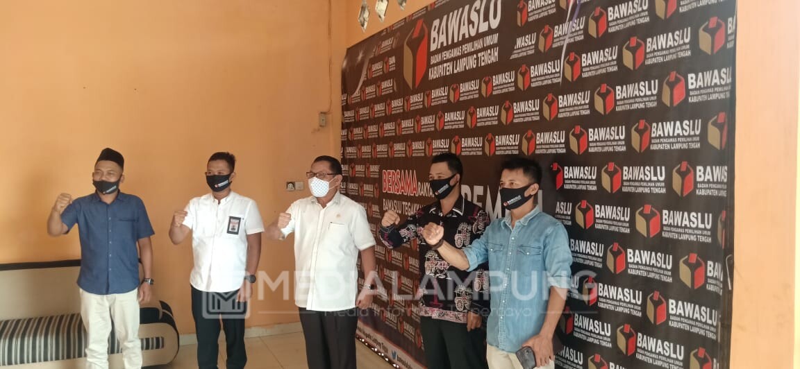 Bawaslu dan KPU Lamteng Didatangi Anggota Komisi II DPR RI