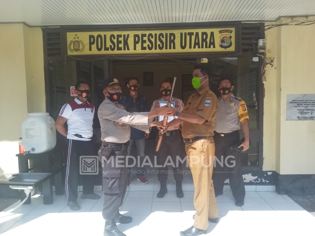 Satu Warga Serahkan Senjata Api Jenis Locok