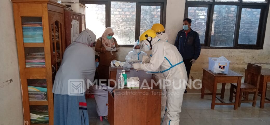 Hasil Rapid Test Covid-19 Lanjutan pada Warga Pajarbulan Non Reaktif 