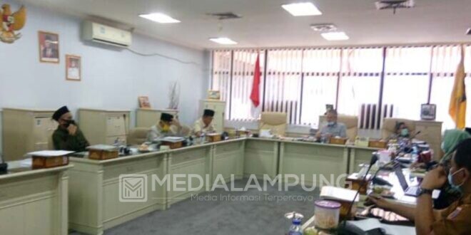 Komisi I DPRD Lampung Gelar Diskusi Penyusunan Raperda Pengakuan Hukum Adat