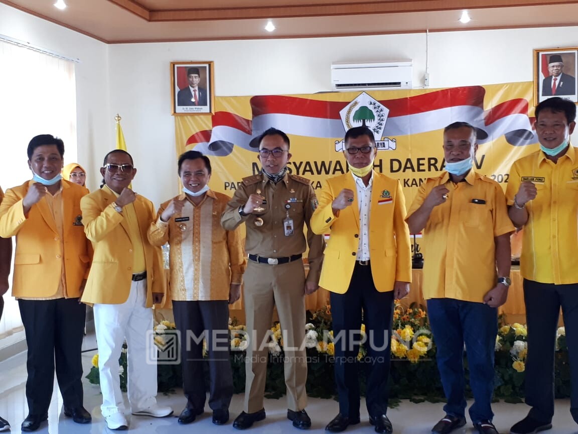 Musda ke-V, Bambang Irawan Terpilih Jadi Ketua DPD II Golkar Waykanan