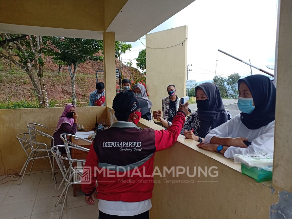 Petugas Rest Area Konsisten Perketat Pemeriksaan Pengunjung 