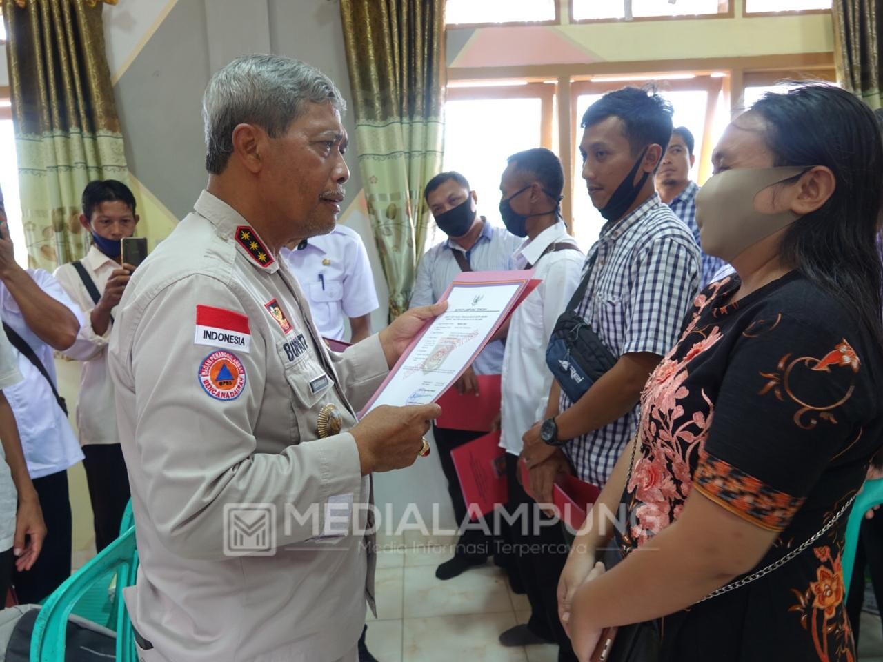 112 Izin Usaha Dibagikan, Loekman Berharap Ekonomi Maju