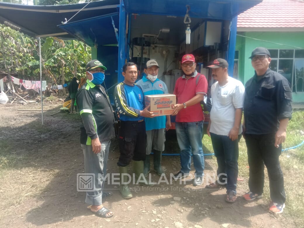 FKDM Tanggamus Kunjungi Posko Bencana Alam Semaka 