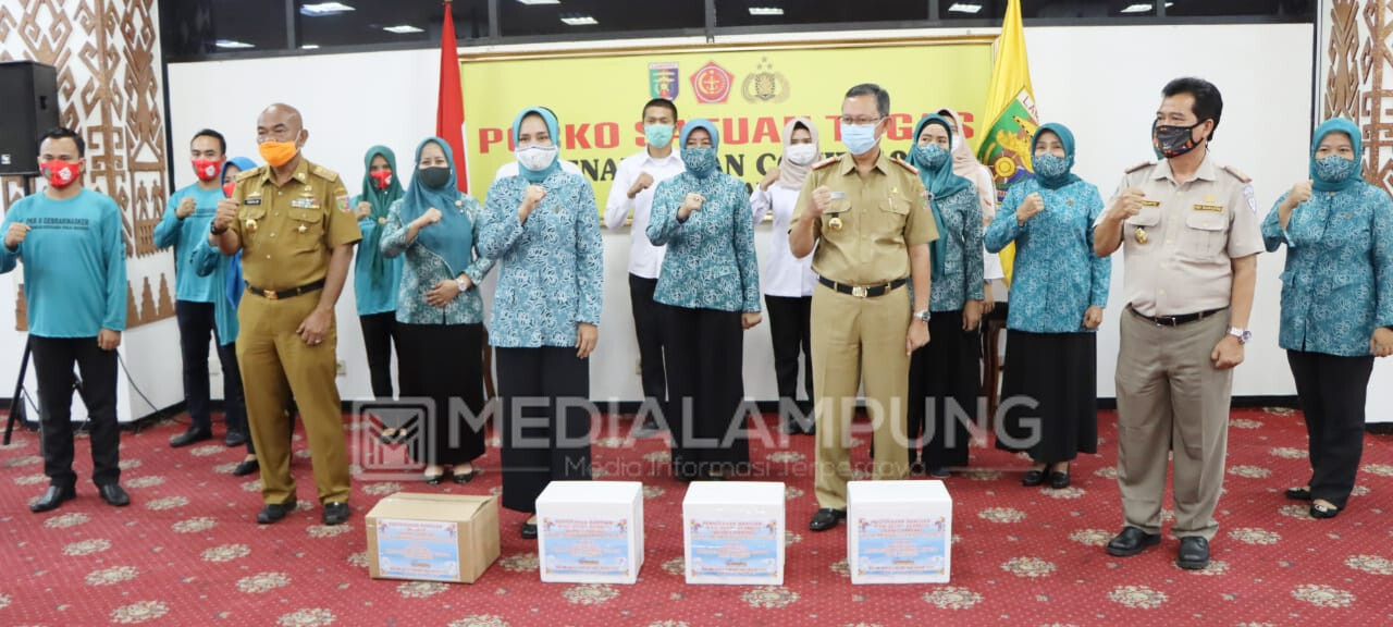 Pemprov Lampung Salurkan Bantuan Ikan Segar Satu Ton 