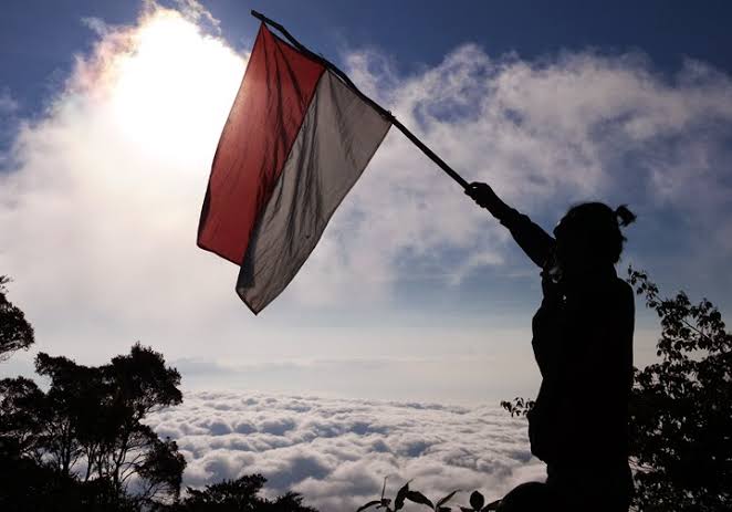 Komunitas Pendaki dan Pecinta Alam akan Gelar Upacara Bendera di Puncak Pesagi