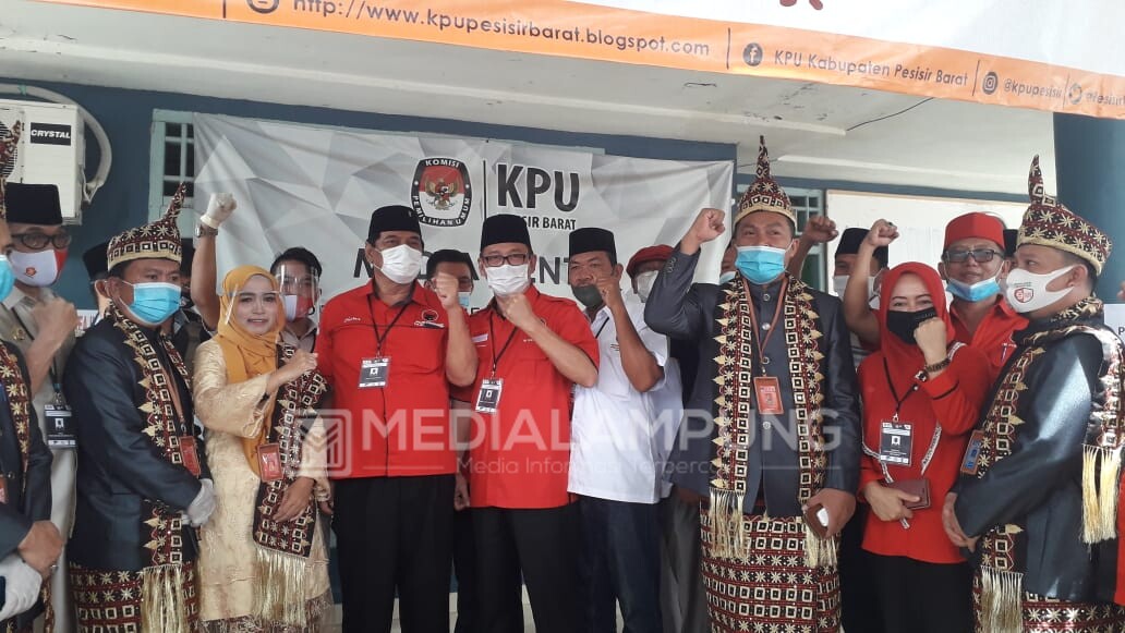 Daftar Serentak di KPU Pesbar, 3 Bakal Paslon Dinyatakan Memenuhi Syarat
