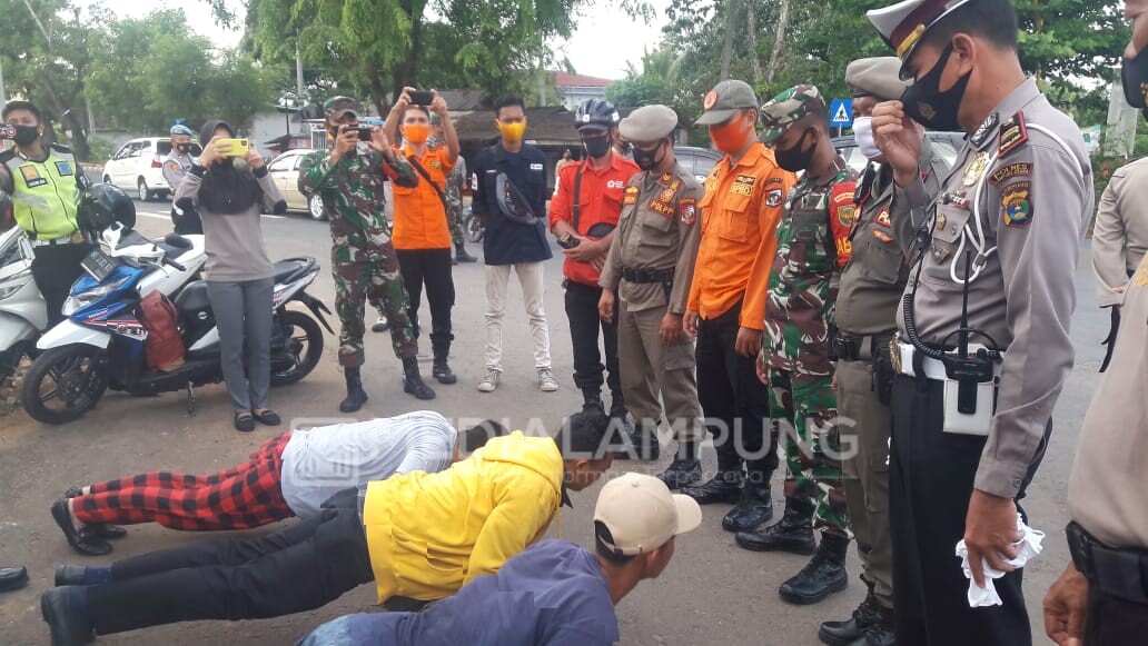 Satgas Covid-19 Lampura Tindak 20 Warga Yang Tidak Menggunakan Masker