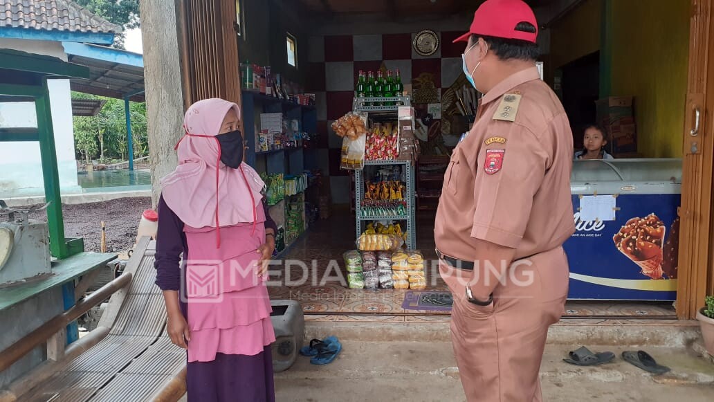 Relawan Covid-19 Airhitam Sisir Usaha Warga Edukasi Prokes