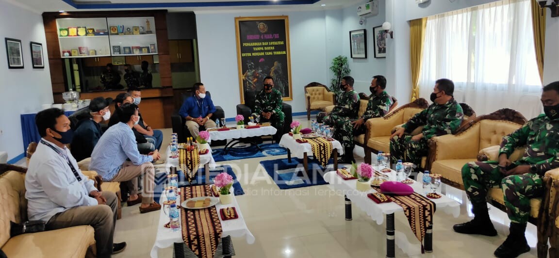 Pengurus Baru PFI Lampung Kunjungi Markas Brigif 4 Mar/BS
