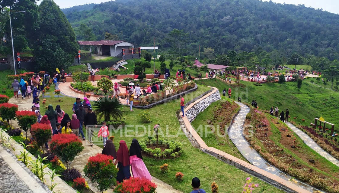 Balitbang dan FMIPA Unila Seminar Pengembangan KRL