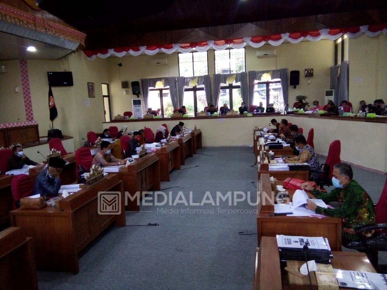 Hanya 13 Satker yang Dianggap Bekerja oleh DPRD Lambar