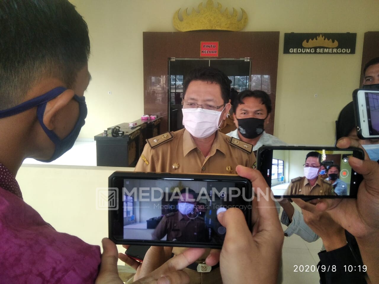 Siswa SD/MI dan SMP/MTs Program Biling di Bandarlampung Bakal Terima Seragam Gratis