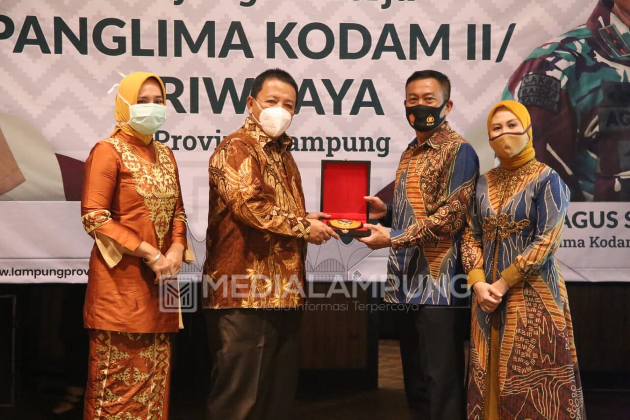 Pangdam II/Sriwijaya Puji Keberhasilan Gubernur Arinal Tangani Covid-19 di Lampung