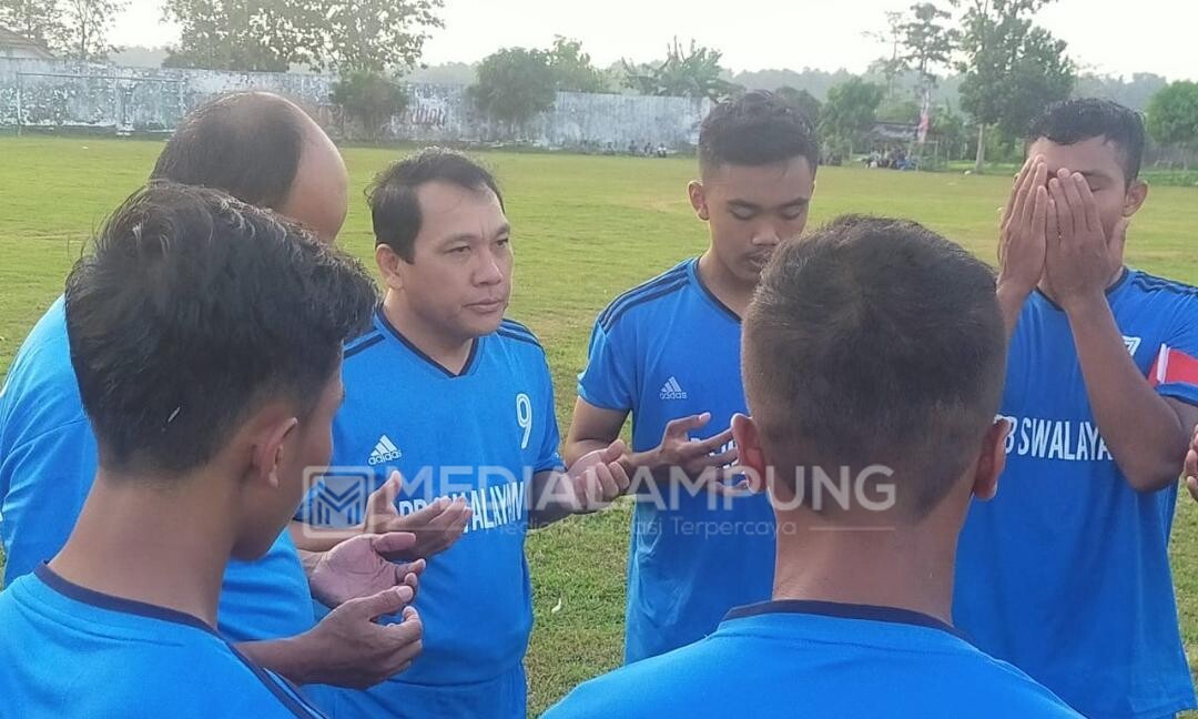 AMC CUP, Tim WaRu Melenggang ke Semifinal
