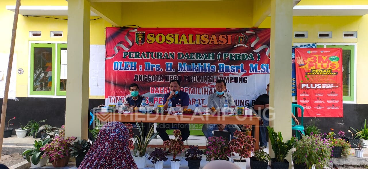 Mukhlis Sosialisasikan Perda Tentang Pengembalian Kewenangan Pengelolaan SMA