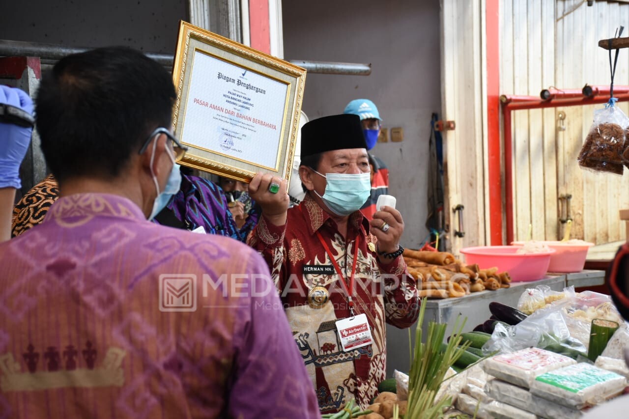 Pasar Wayhalim Mendapatkan Predikat Pasar Tersehat se-Indonesia