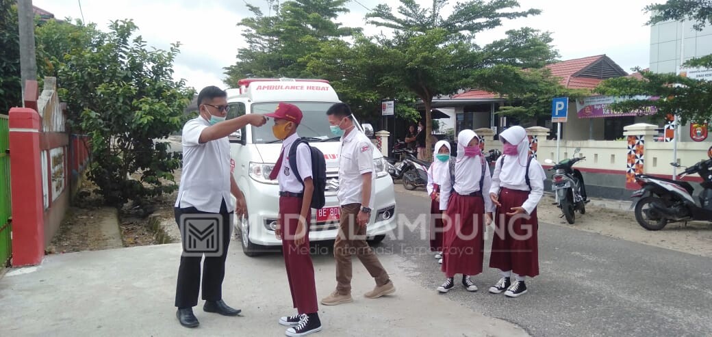 Turunkan Petugas, Puskesmas Bantu Jalankan Protokol Kesehatan di Sekolah 