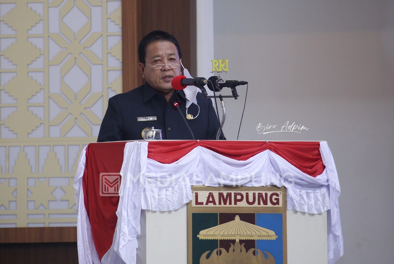 Arinal Sampaikan Dua Raperda Dalam Paripurna DPRD Lampung