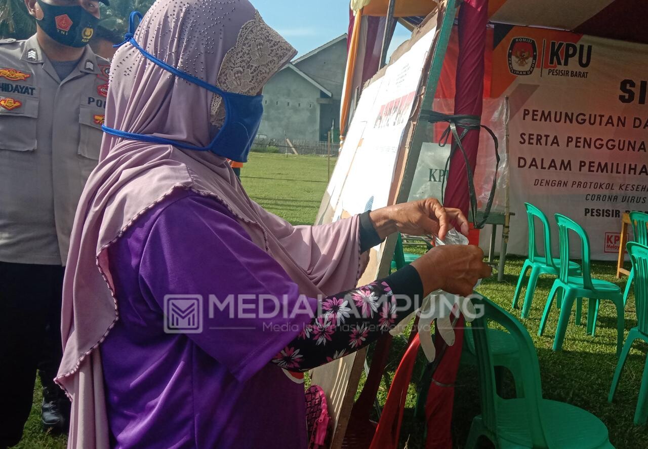 KPU Pesbar Gelar Simulasi Pemungutan Suara Pilkada 2020