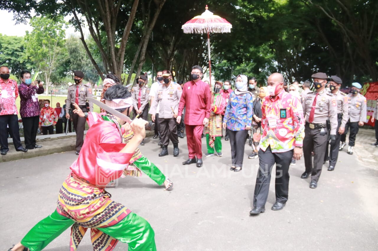 Wagub Nunik Dampingi MenPAN-RB Resmikan MPP Tuba