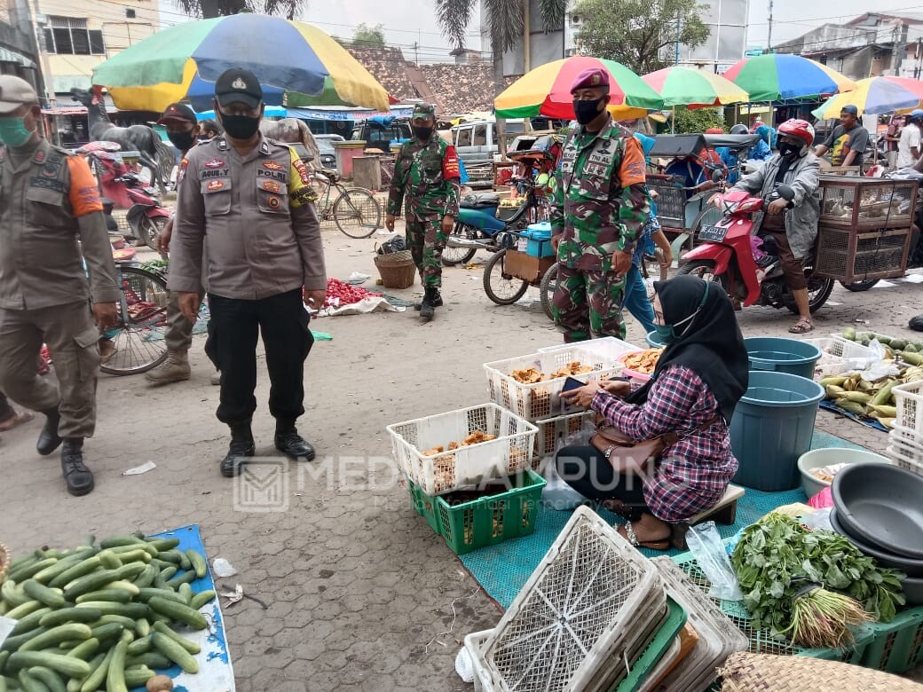 Kodim Lakukan Penertiban di Pasar Panjang