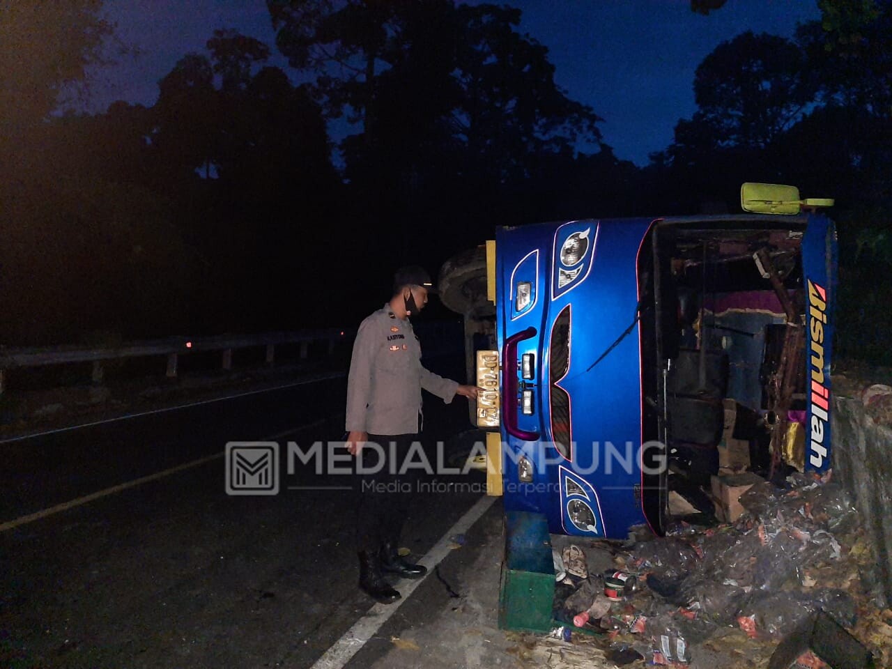 Lakalantas Tunggal, Satu Penumpang Tewas