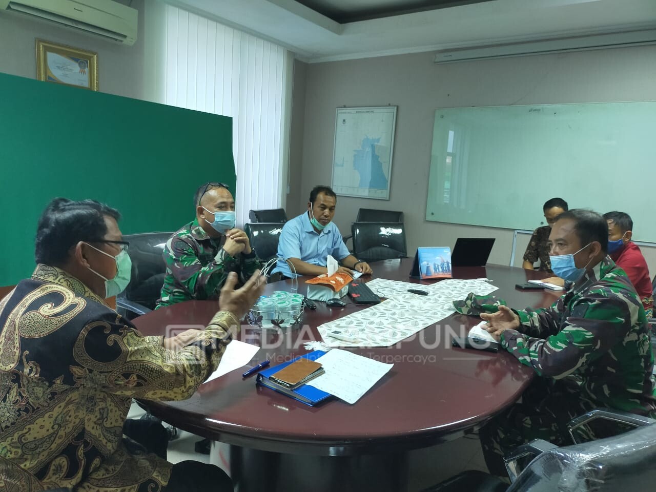 Danramil Mayor Inf Sutoto Kunjungi BRI Cabang Tanjungkarang