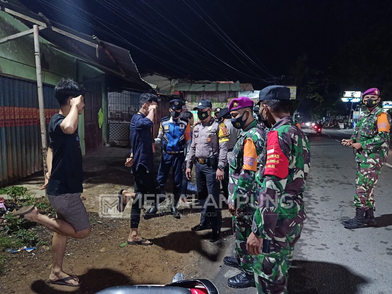 Tim Gugus Tugas Lakukan Patroli Malam