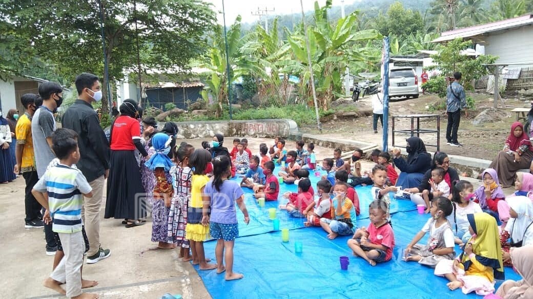 MRI Lamsel Ceriakan Penghuni Huntara Way Muli