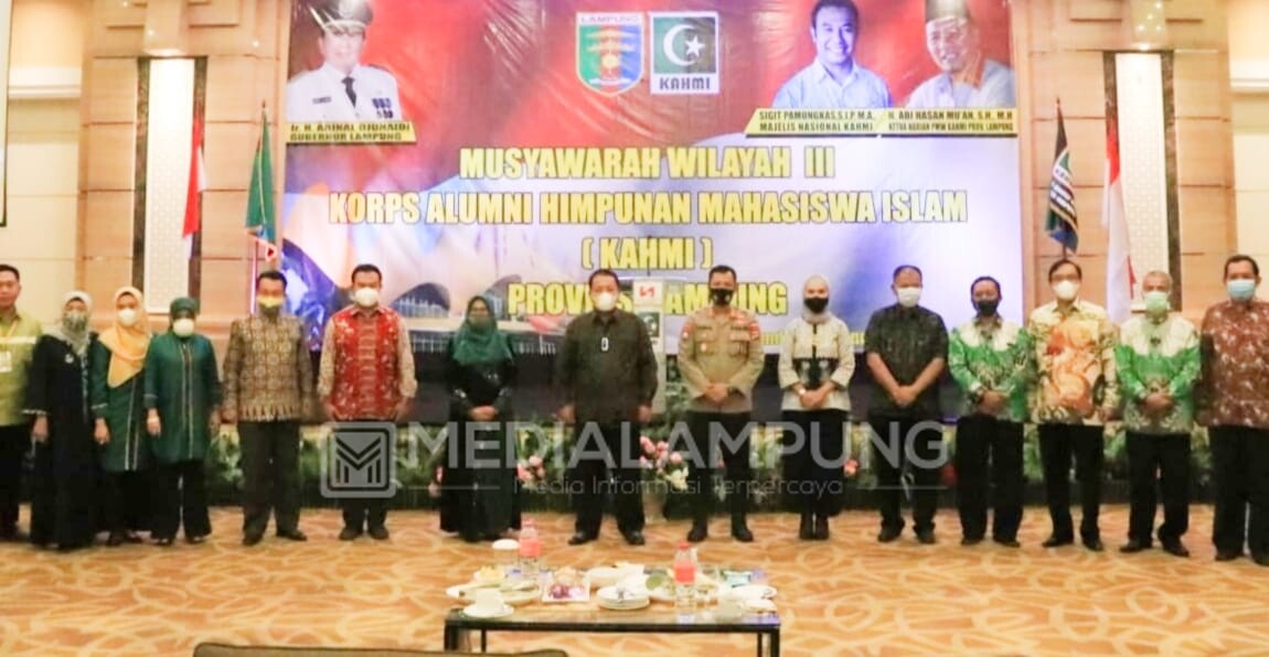 Arinal Djunaidi Resmikan Muswil III KAHMI Lampung