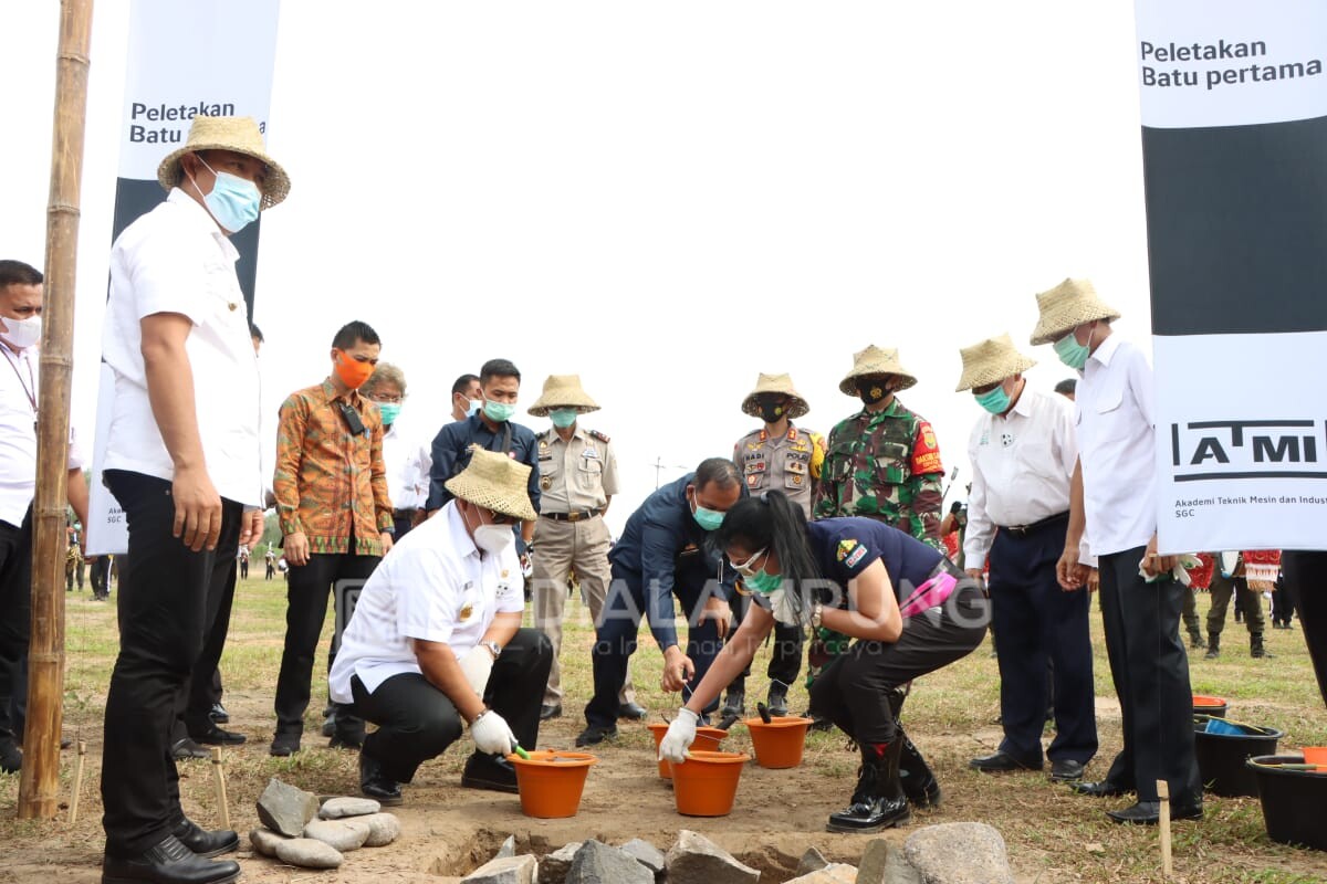 Arinal Apresiasi PT SGC Bangun Gedung Akademi Teknik Mesin dan Industri di Tubaba