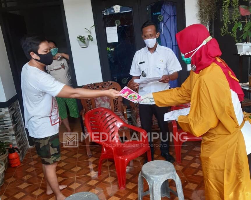 Lurah Susunanbaru Sosialisasi Pola Hidup Bersih dan Sehat