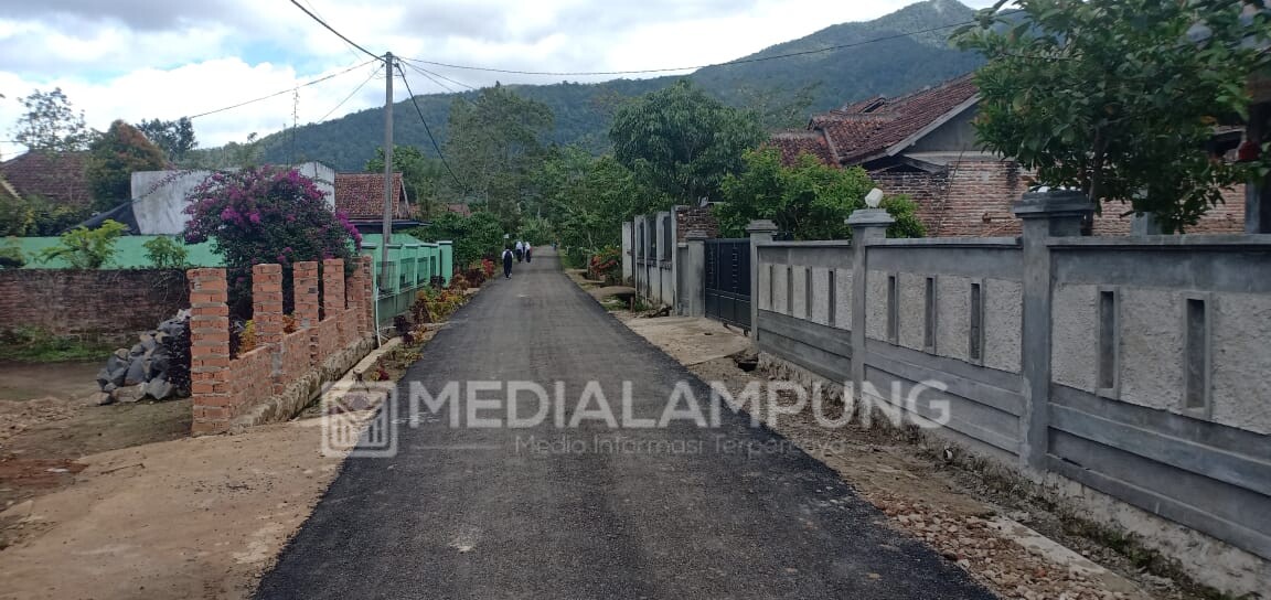 Pemkab Bangun Jalan Lingkar, Warga Ciptamulia Sampaikan Terimakasih 