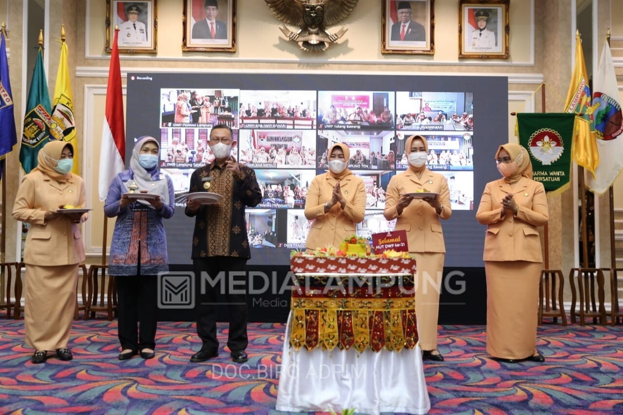 HUT Dharma Wanita, Arinal Berharap Dukung Program “Wanita Berdaya”