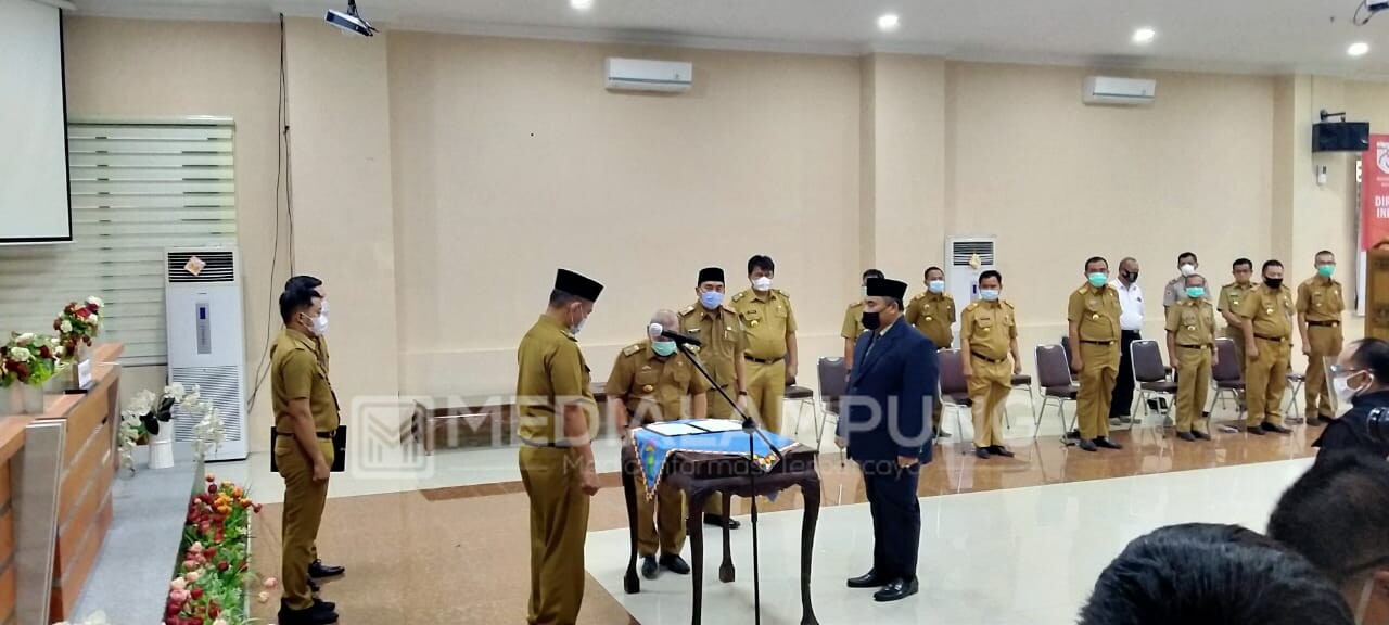 Wabup Pringsewu Lantik Kepala Bapenda Hasil Seleksi JPTP
