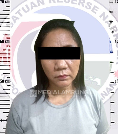 Miliki Sabu, Wanita Paruh Baya Diringkus Satres Narkoba Polres Waykanan