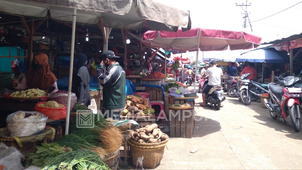 Harga Beberapa Jenis Sayuran di Pasar Bambukuning Merangkak Naik