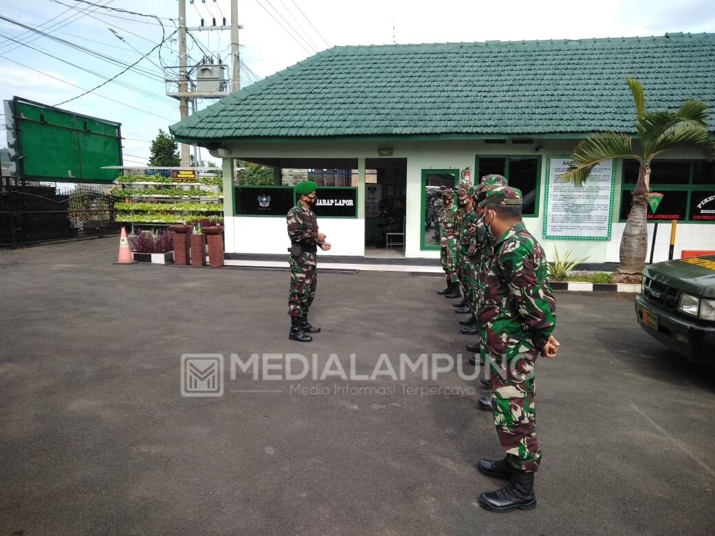 Serka Usmawan Lakukan Pengecekan Personel Patroli Kamtibmas
