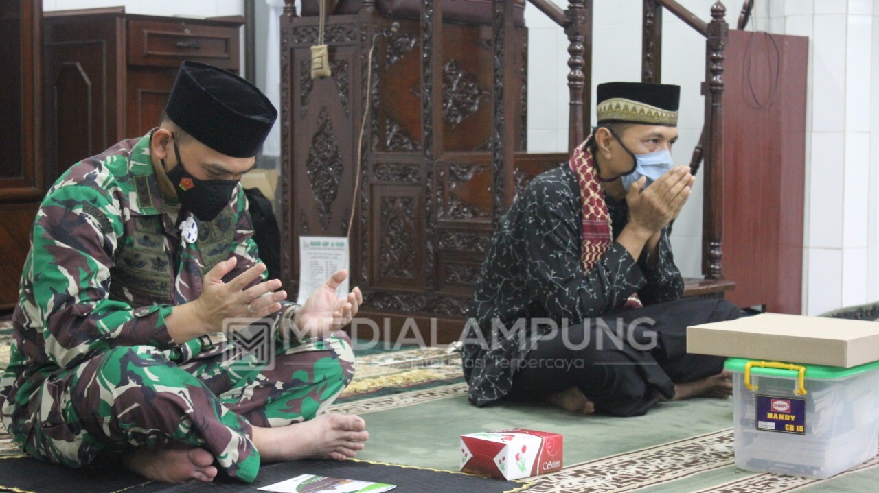 Komandan Kodim Hadiri Kegiatan Manunggal Subuh di Masjid Jami Al Yaqin