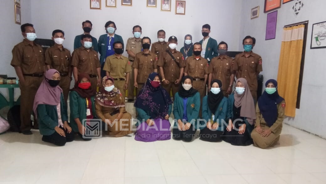 Semarangjaya Sambut Mahasiswa KKN Unila