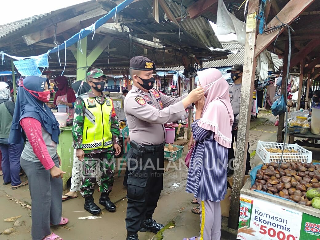 Tim Gabungan TNI-Polri Gelar Operasi Yustisi di Metrokibang