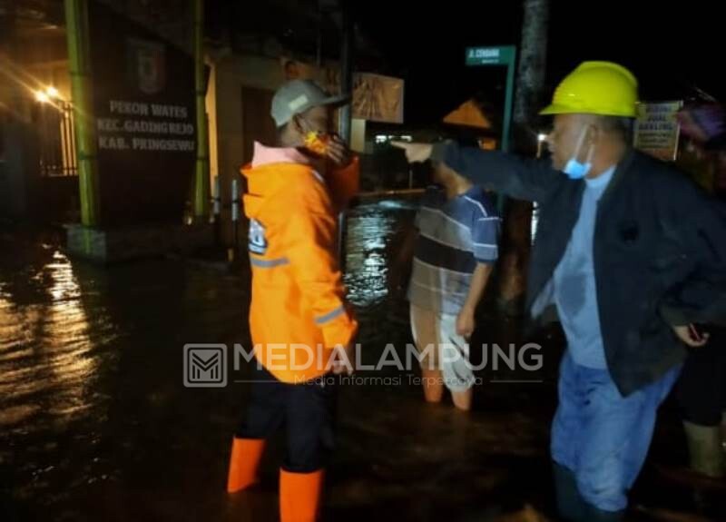 Way Bayas Meluap, Sejumlah Wilayah Kecamatan Gadingrejo Terendam Banjir