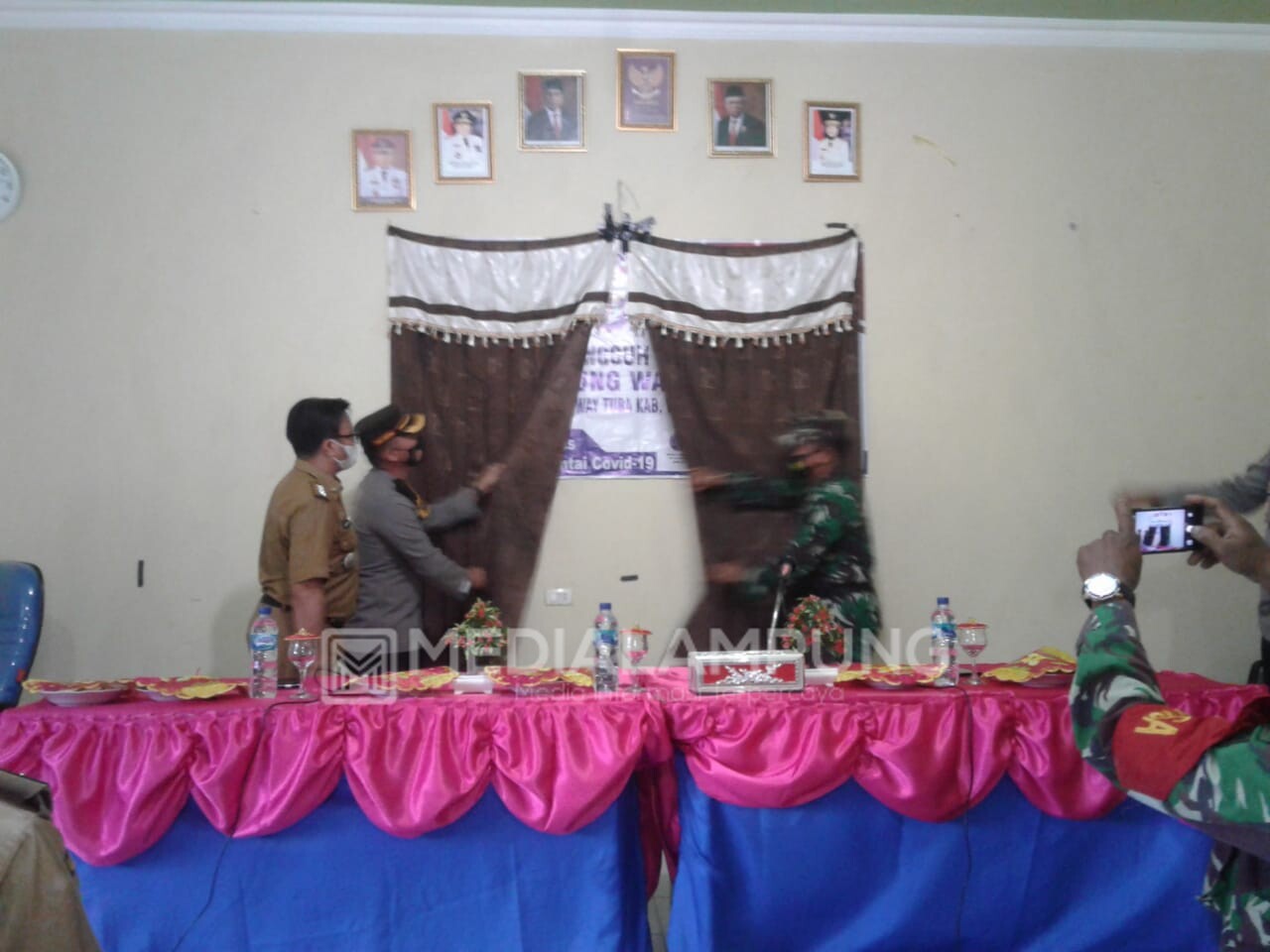 Wakapolres Waykanan Kukuhkan Kampung Tangguh Nusantara