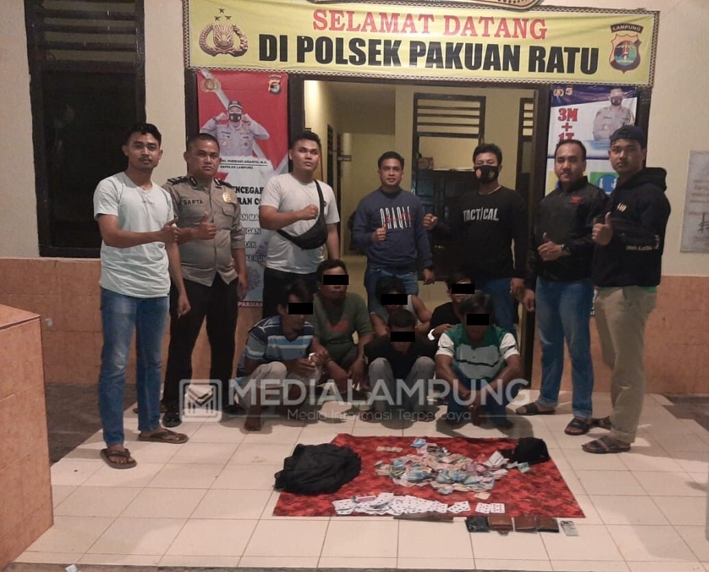 Operasi Cempaka Krakatau 2021, Polsek Pakuan Ratu Amankan Enam Pelaku Judi Remi 